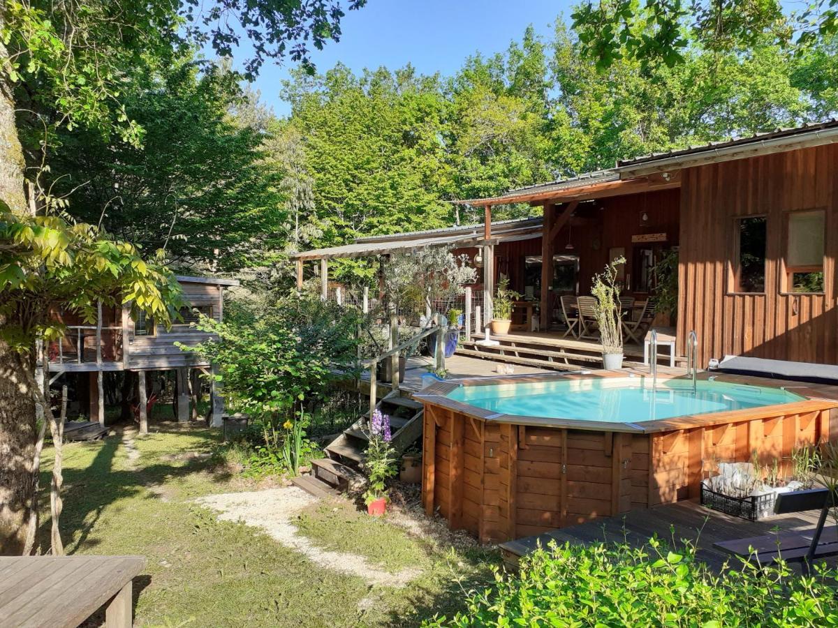 La Cabane De L'Oiseau Couze-et-Saint-Front Екстер'єр фото